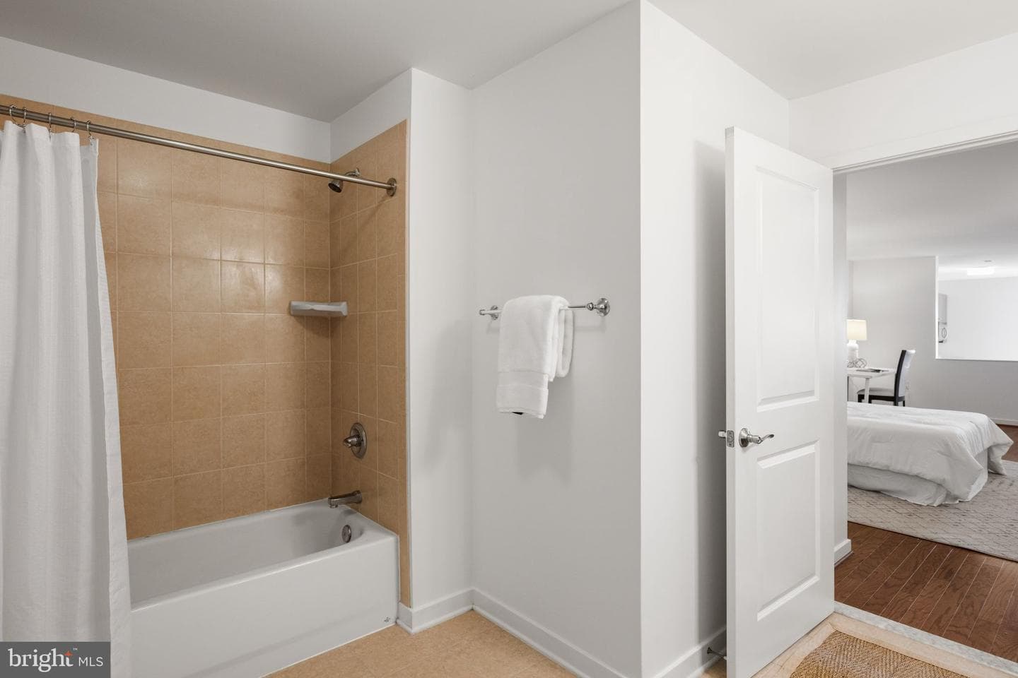 3201 Saint Paul Street #424 photo 25