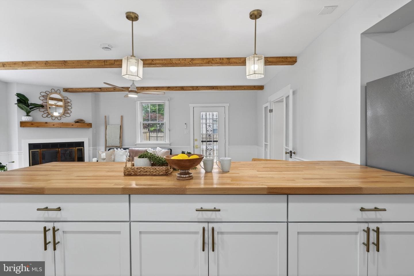7123 Chambers Road photo 22