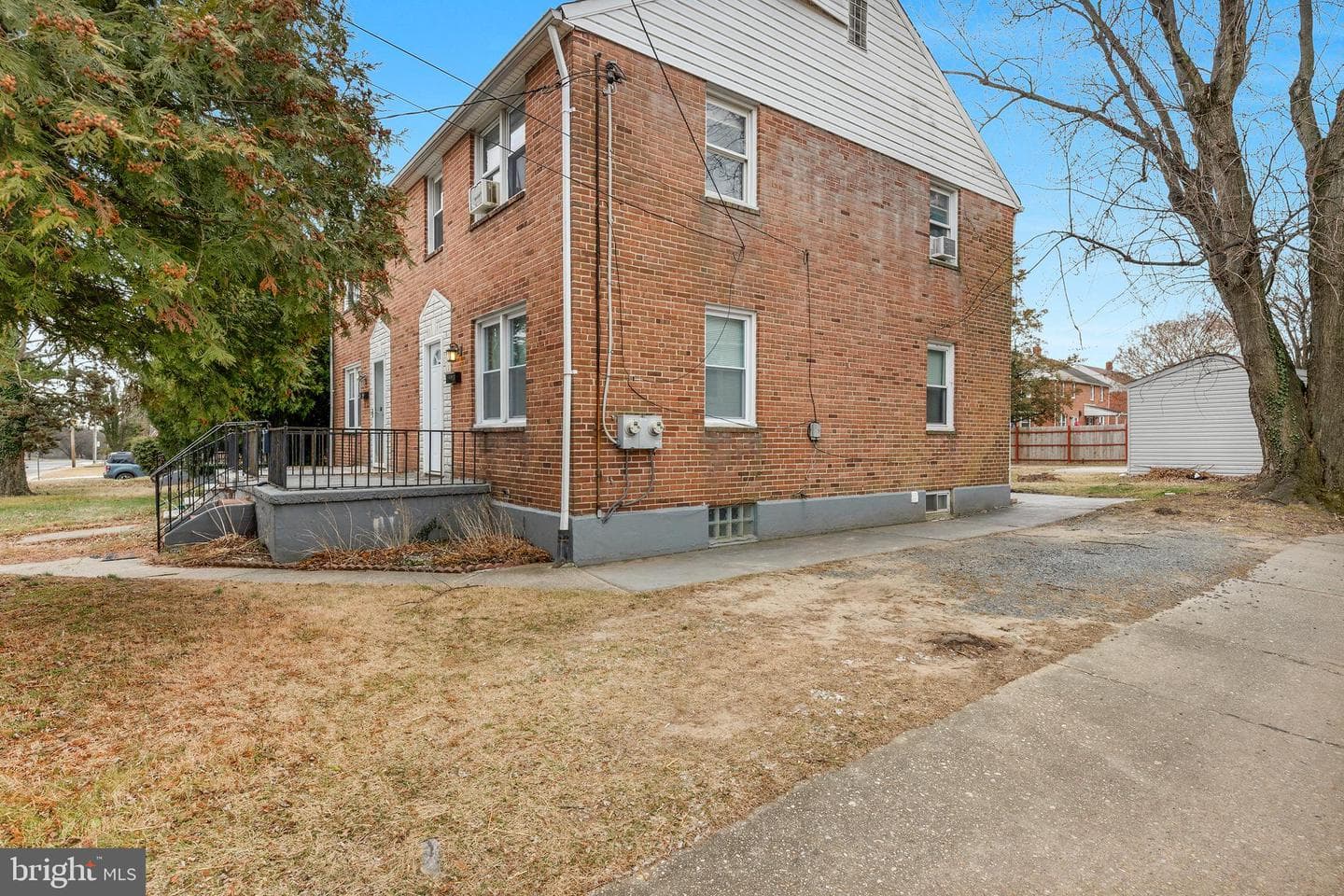 3219 Taylor Avenue photo 2