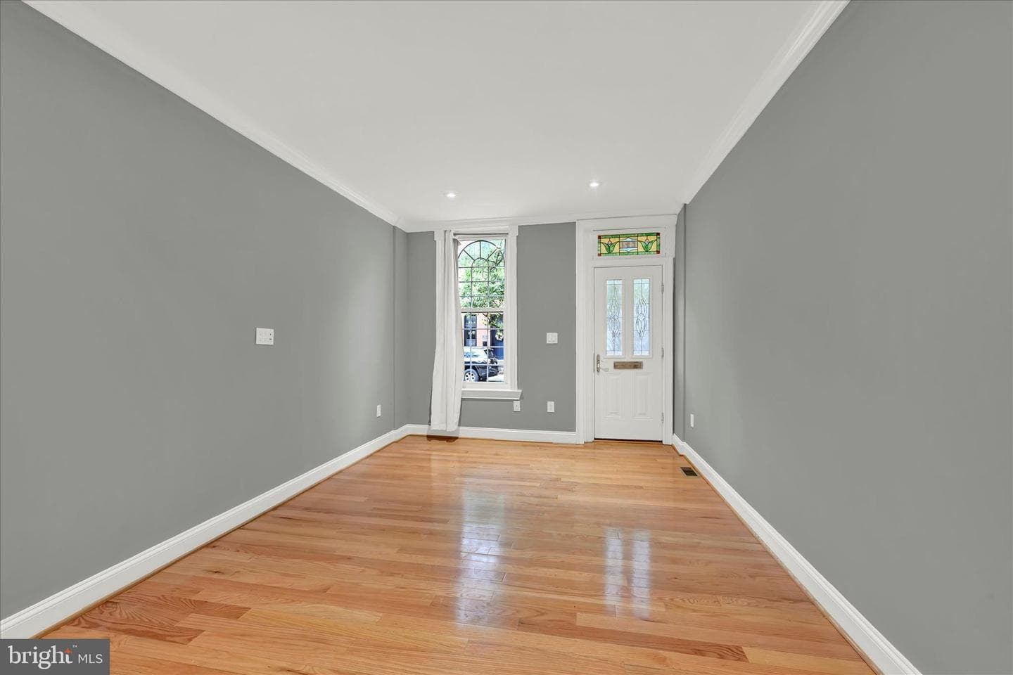 1421 Hull Street photo 7
