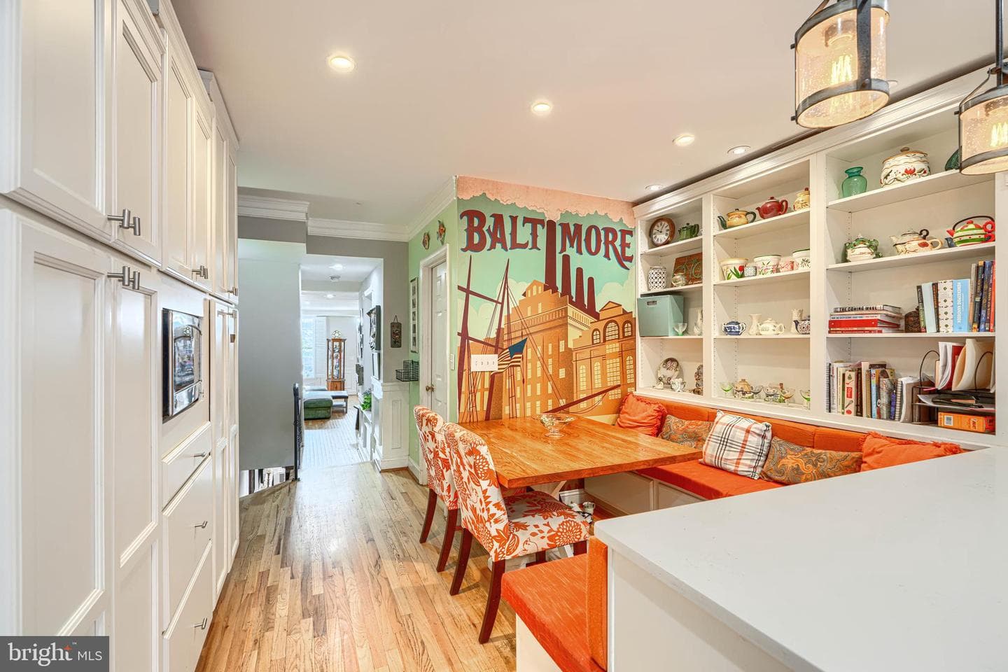 1109 William Street photo 17
