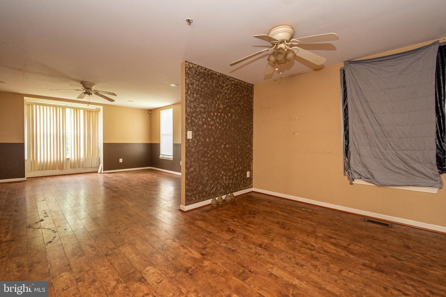 605 N Fremont Avenue N photo 9