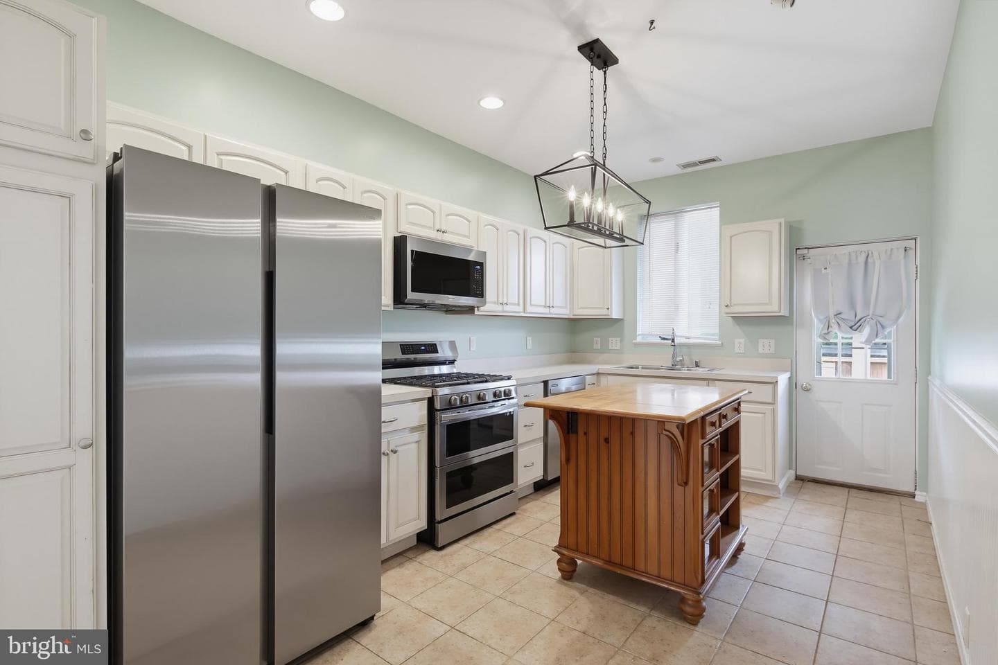 1613 Webster Street photo 13