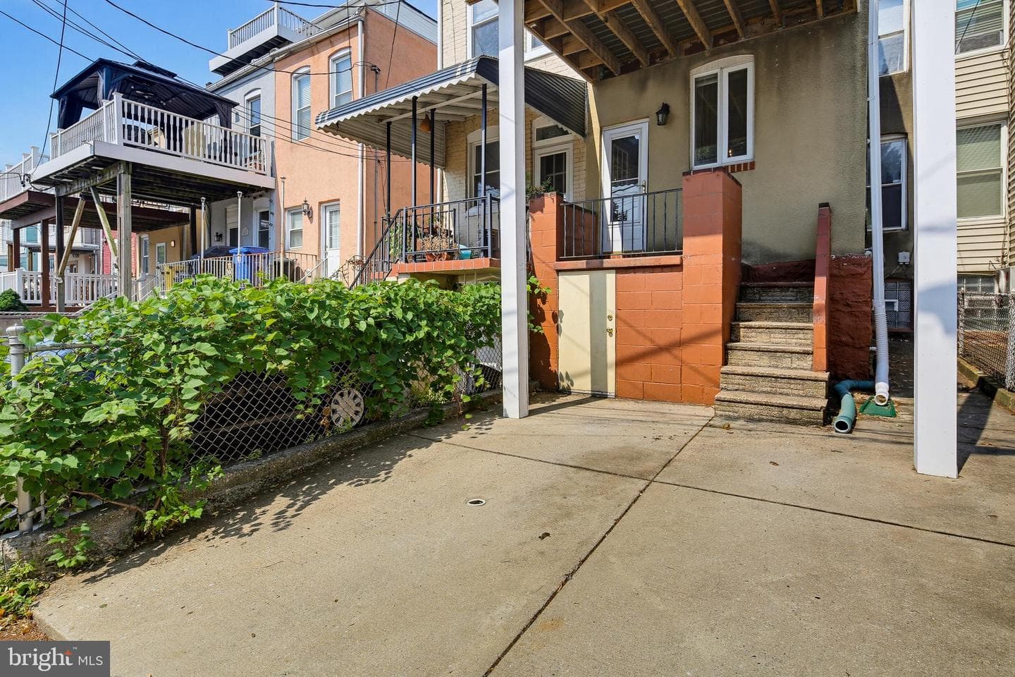 1613 Webster Street photo 32