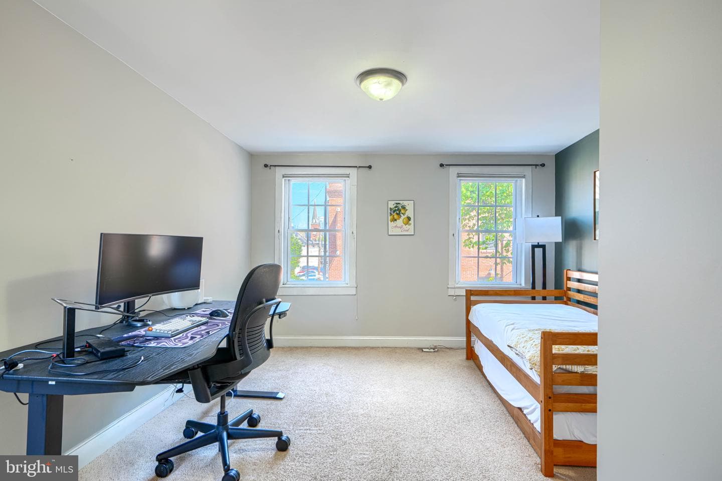 11 W West Street photo 20