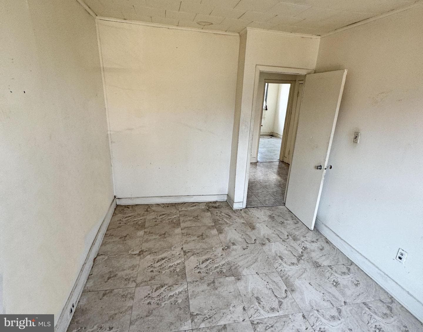 2215 Belair Road photo 11