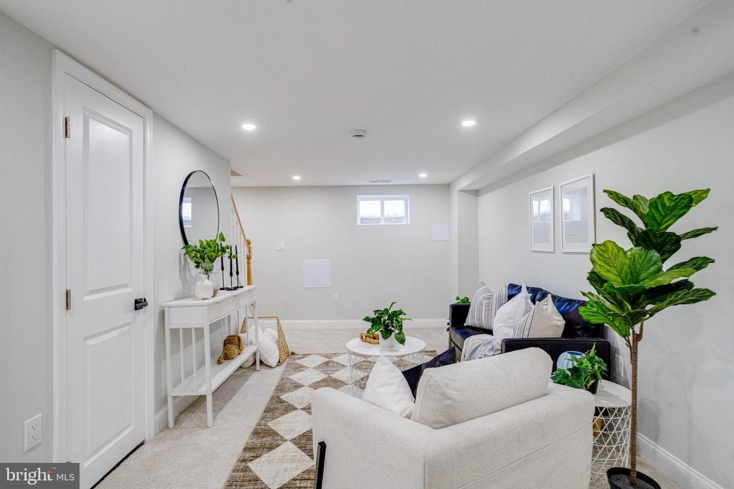 3723 Saint Margaret Street photo 27