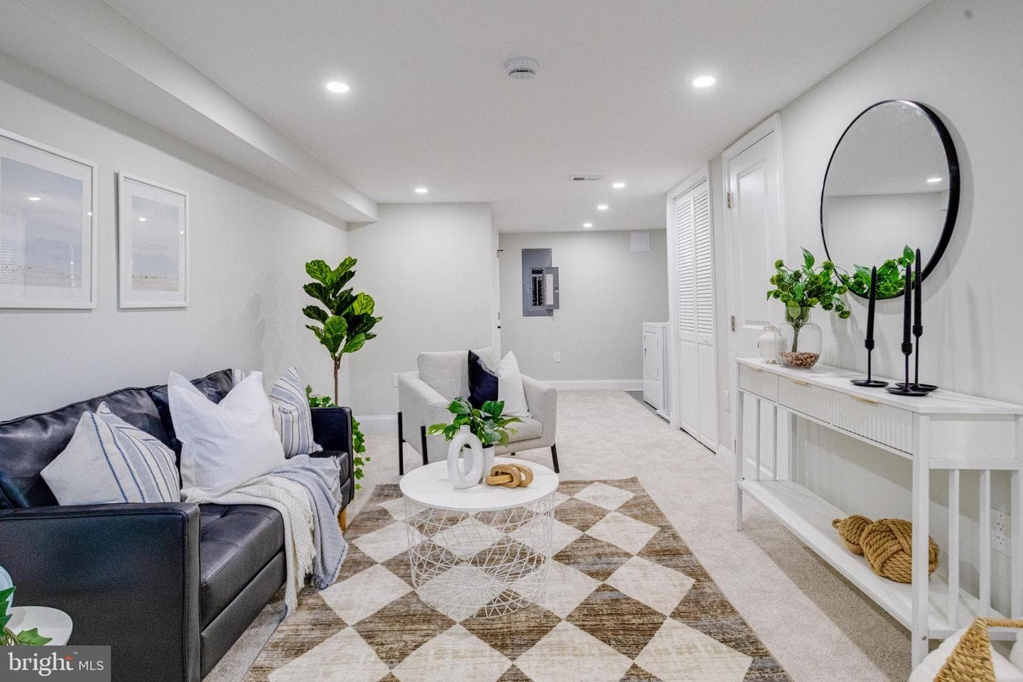3723 Saint Margaret Street photo 30