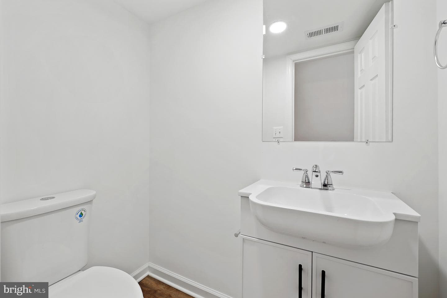 3731 Falls Road photo 26