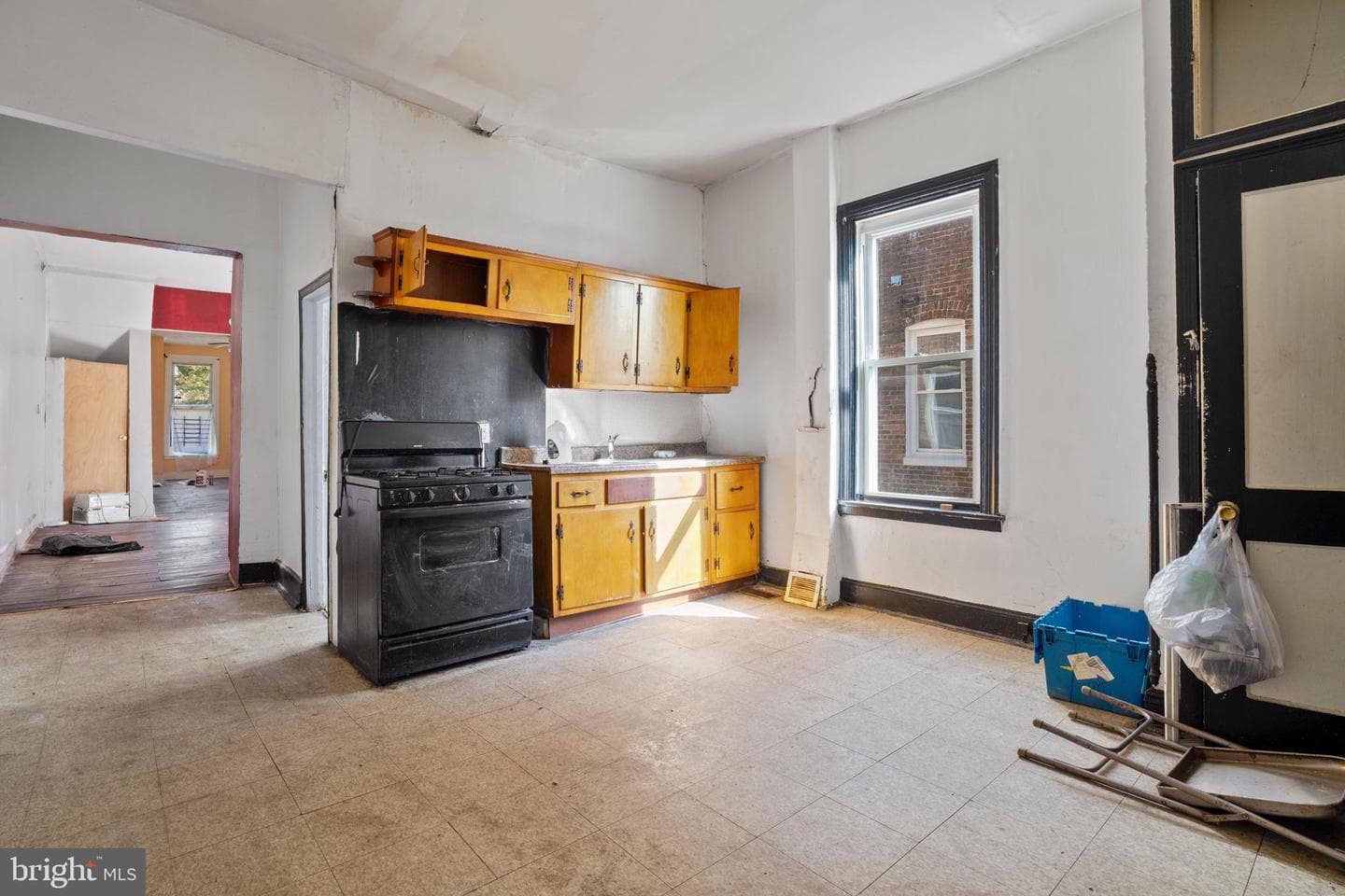3804 Park Heights Avenue photo 11