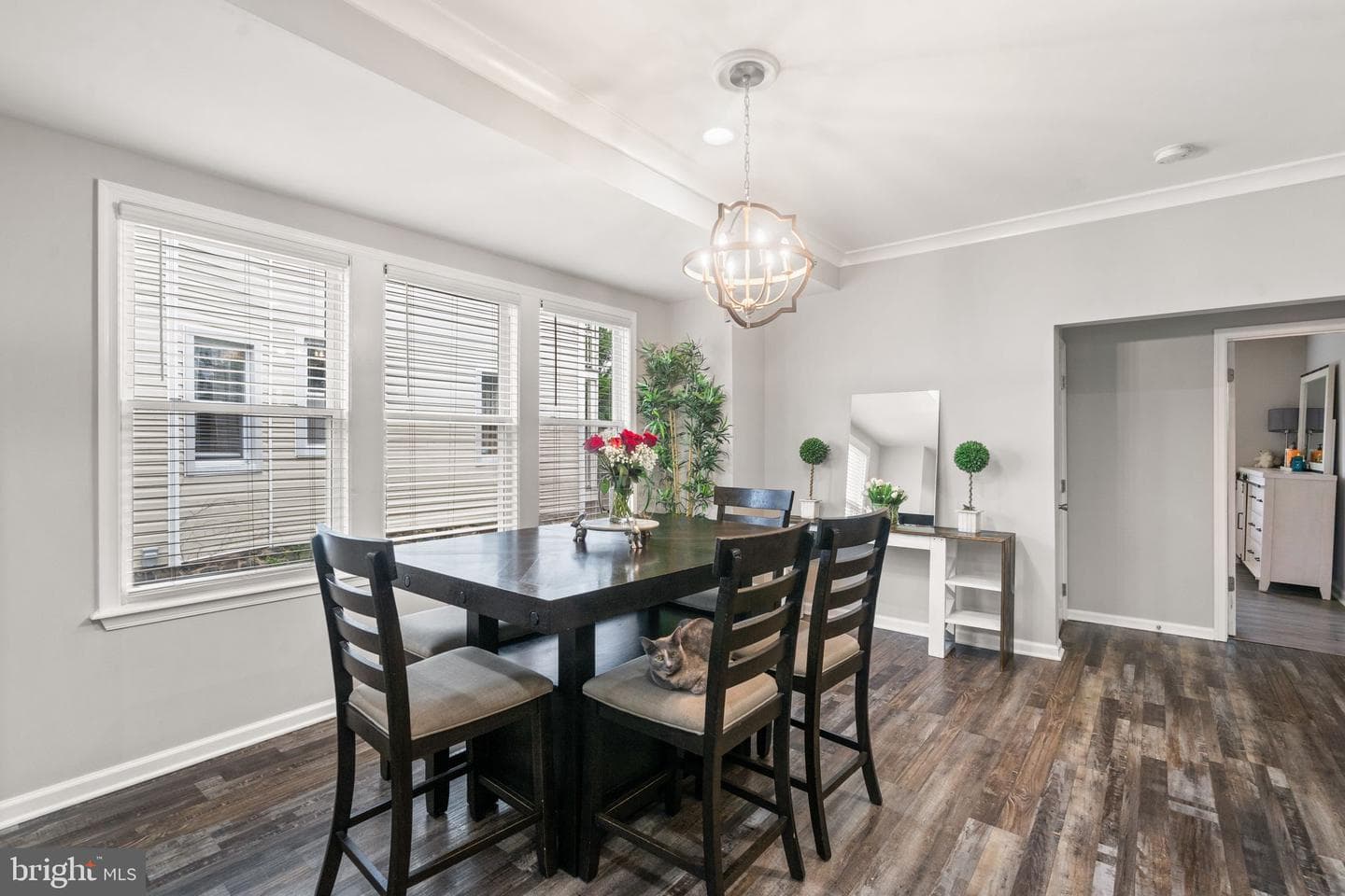 3413 Bateman Avenue photo 13