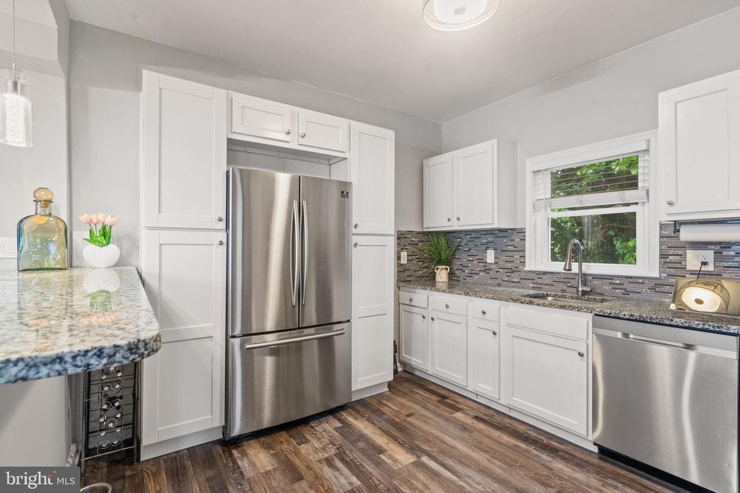3413 Bateman Avenue photo 18
