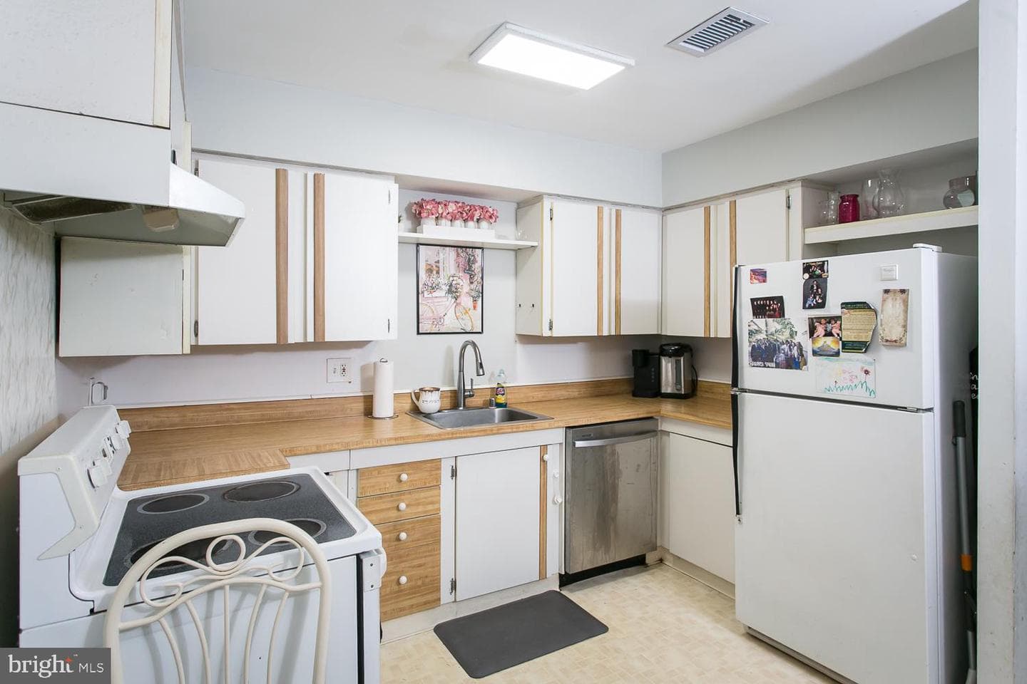 6711 Park Heights Avenue #404 photo 21