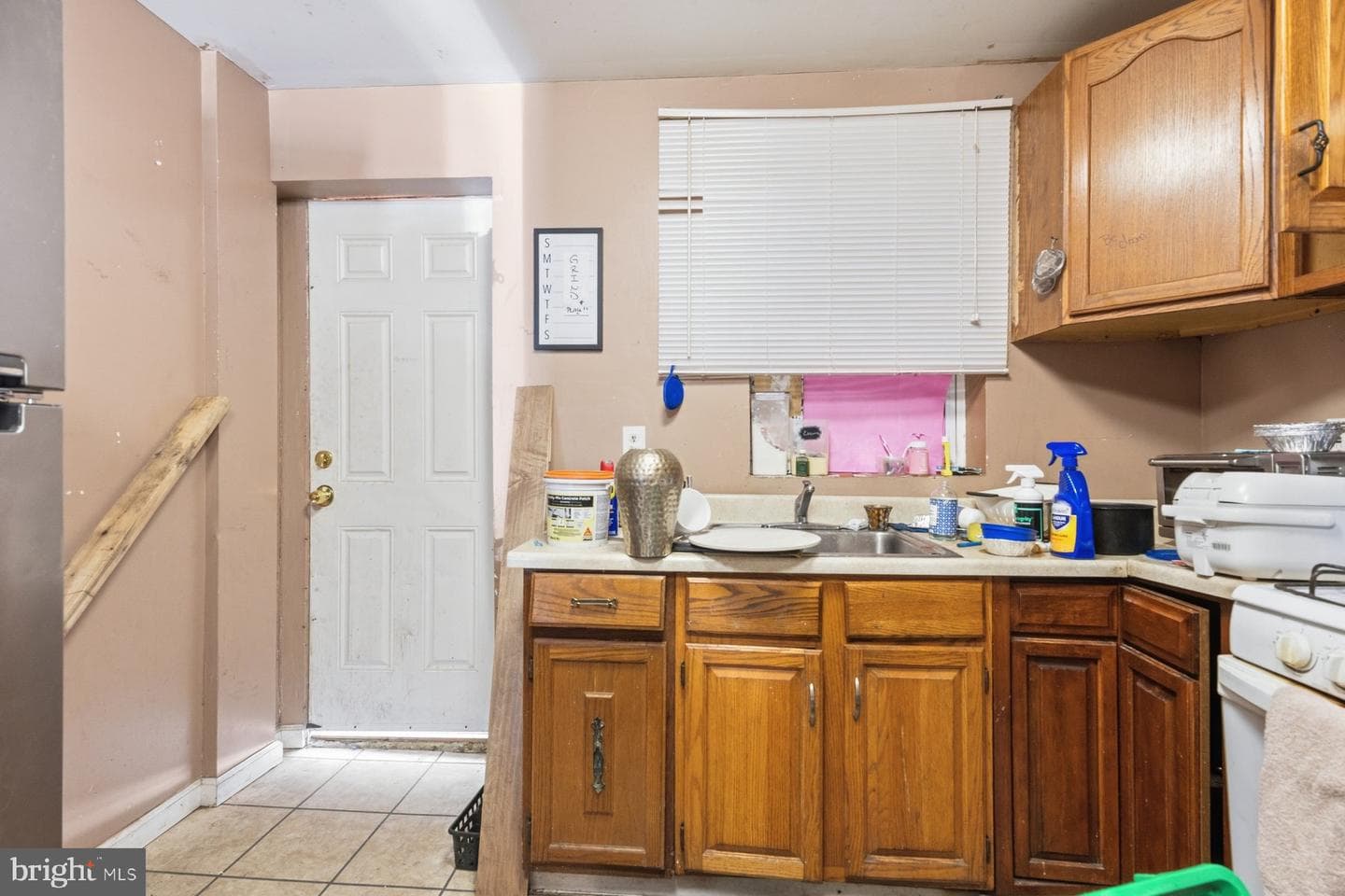 3709 Mount Pleasant Avenue photo 9