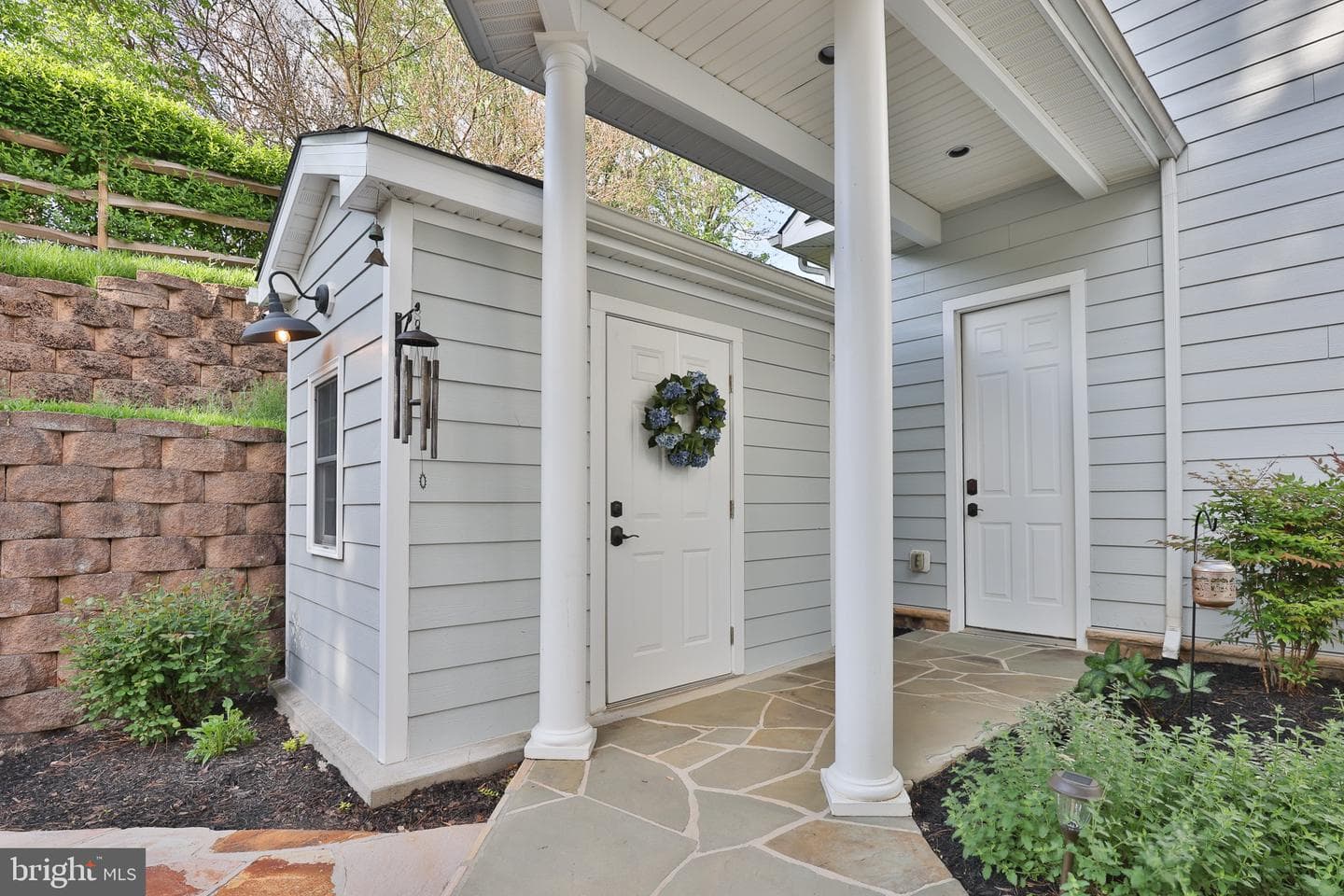 1114 Washingtonville Drive photo 5