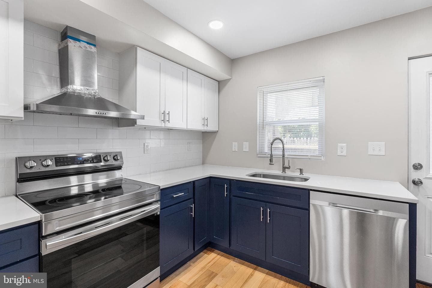 640 Melvin Drive photo 10