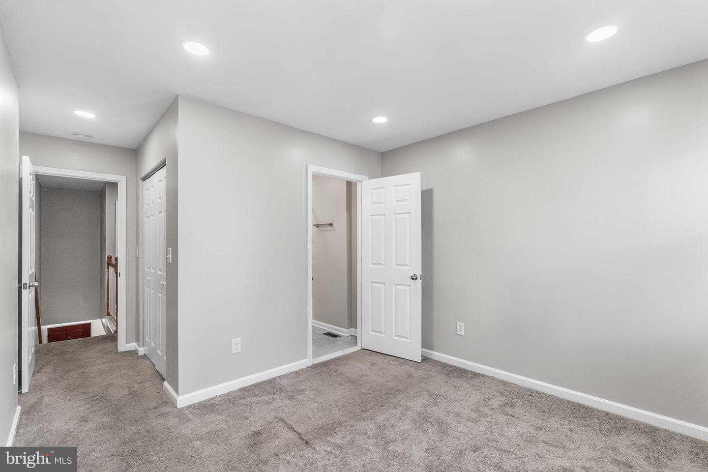 640 Melvin Drive photo 15