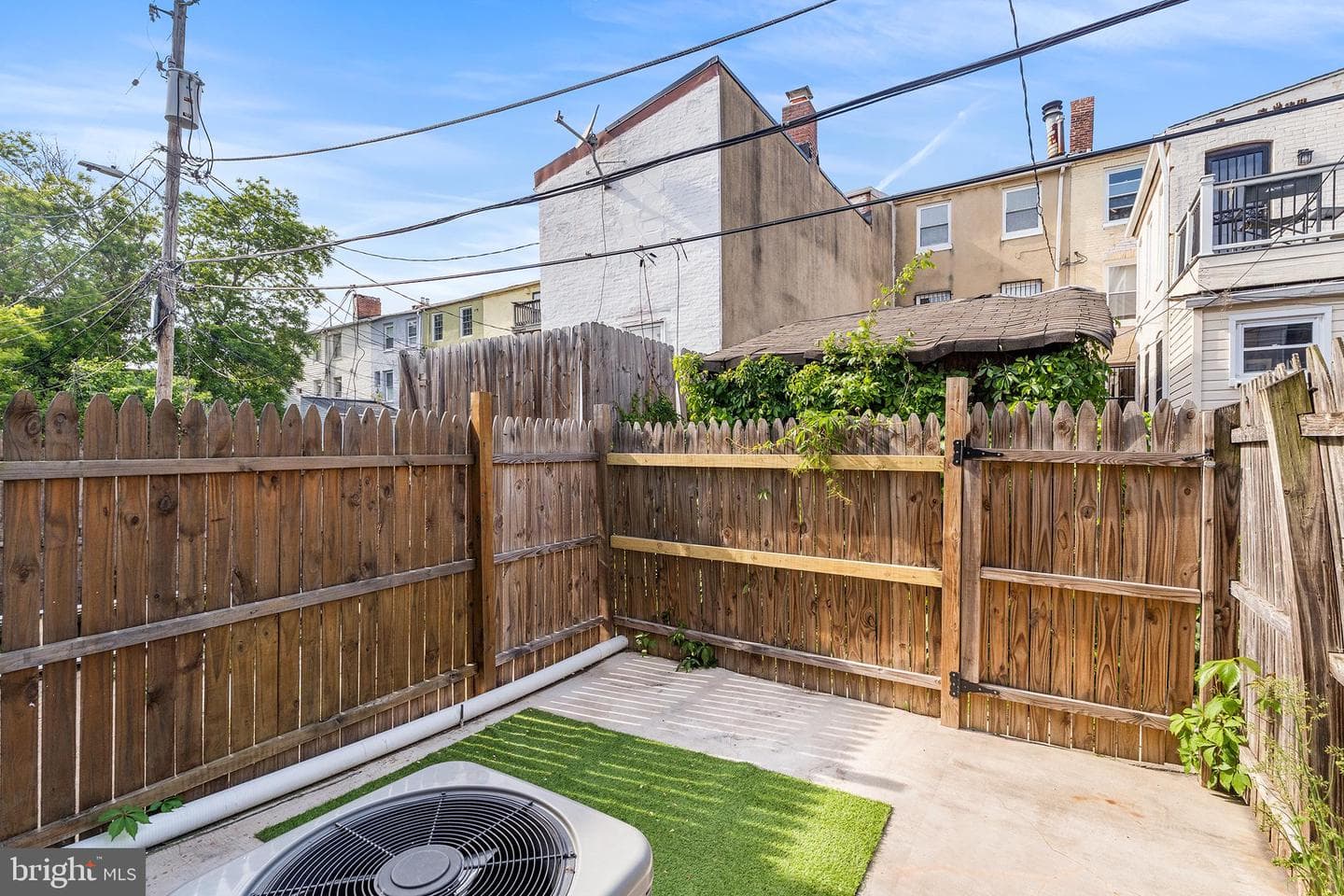 640 Melvin Drive photo 24