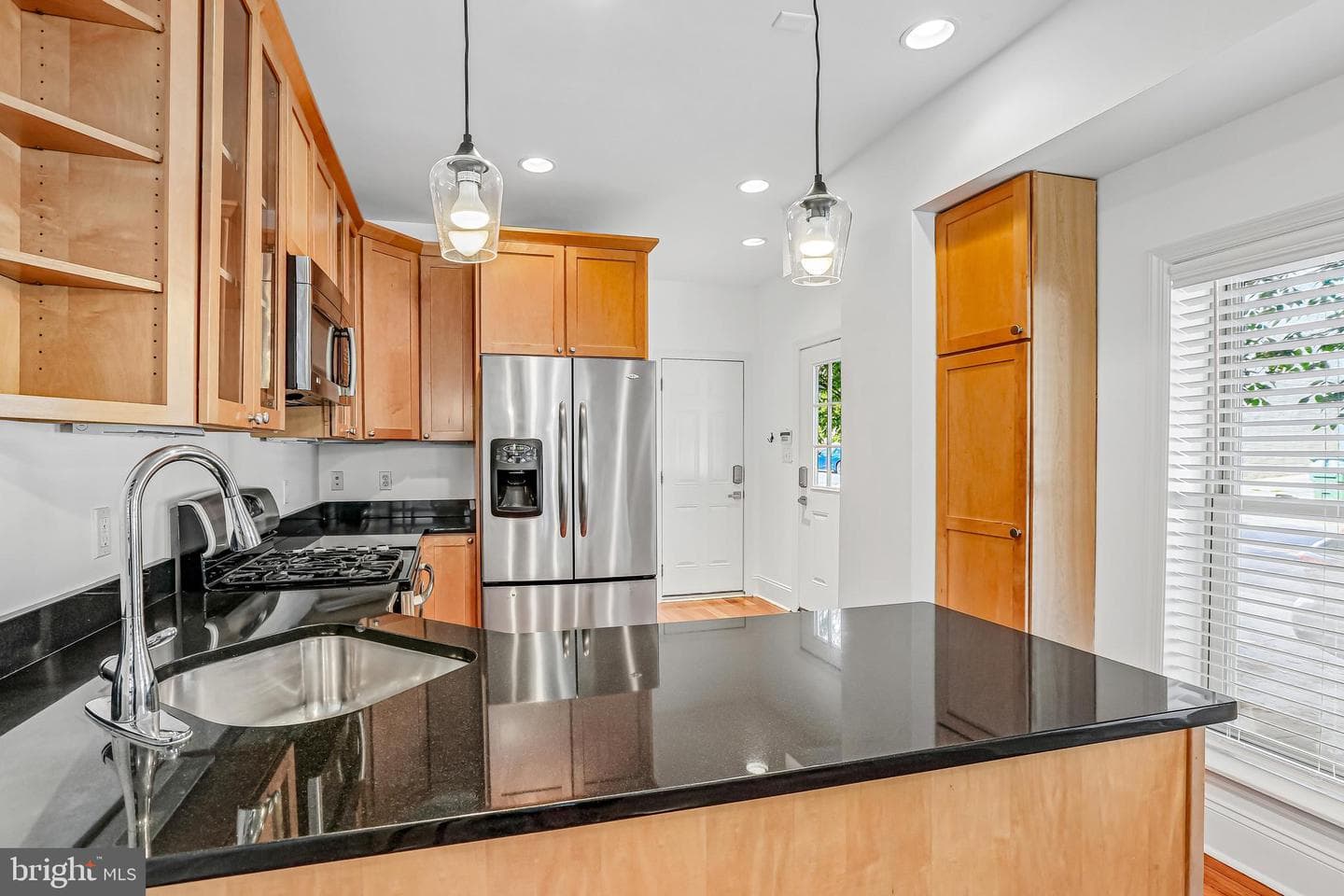 3142 Fait Avenue photo 13