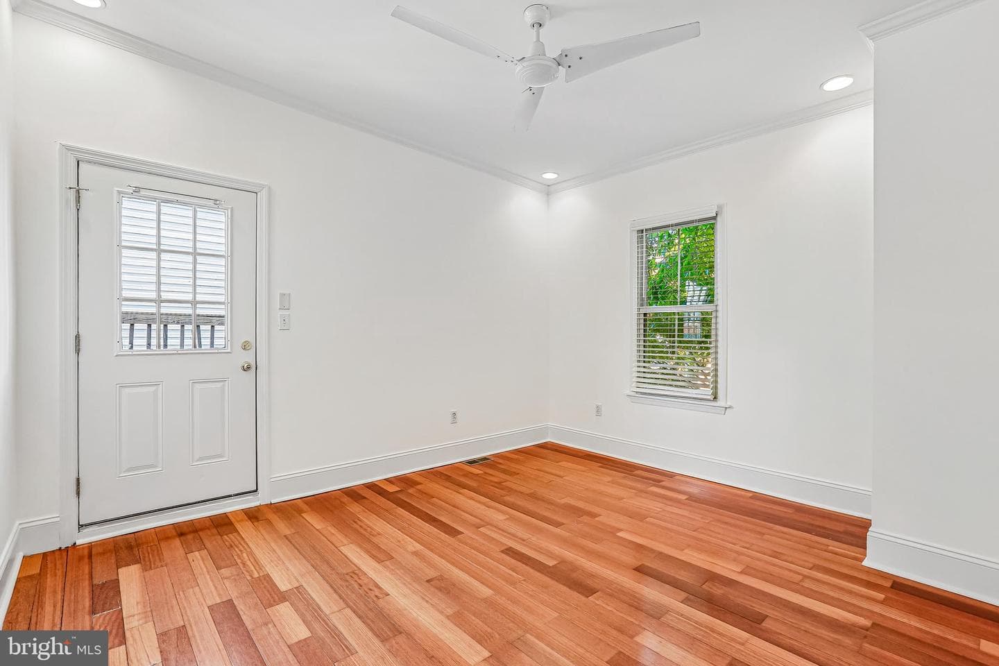 3142 Fait Avenue photo 27