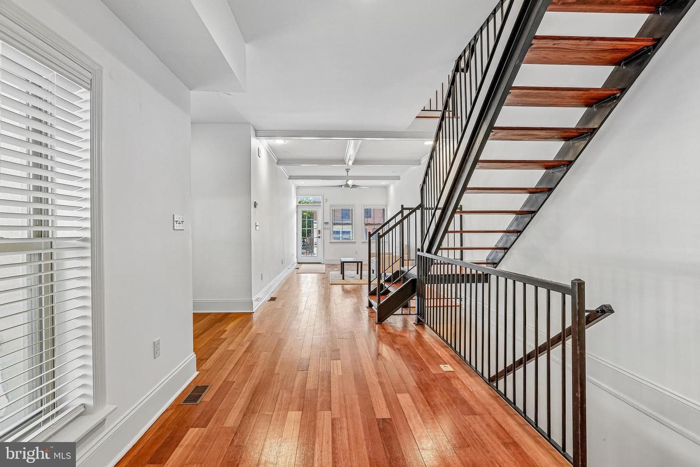 3142 Fait Avenue photo 3