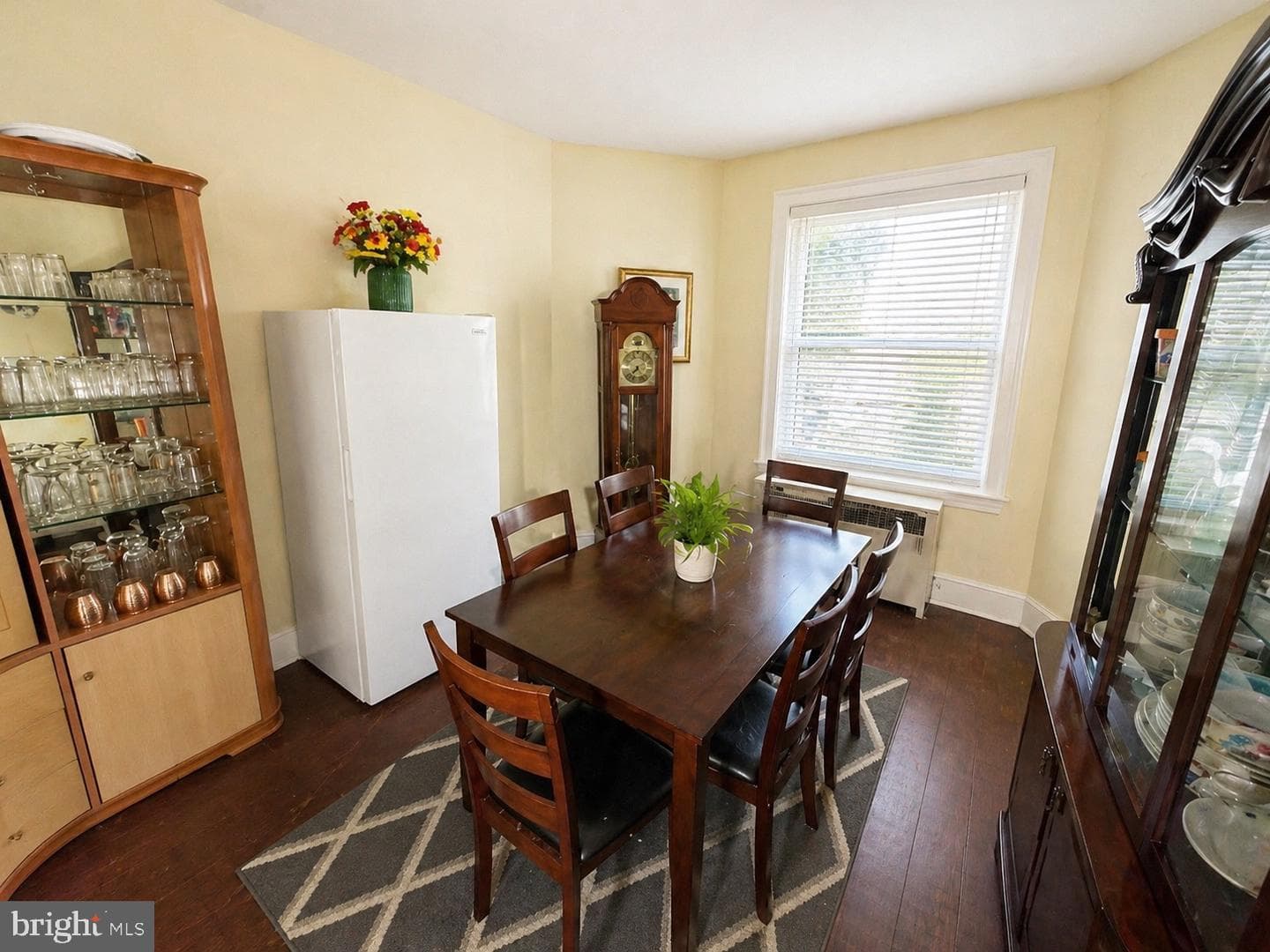3416 Holmes Avenue photo 3