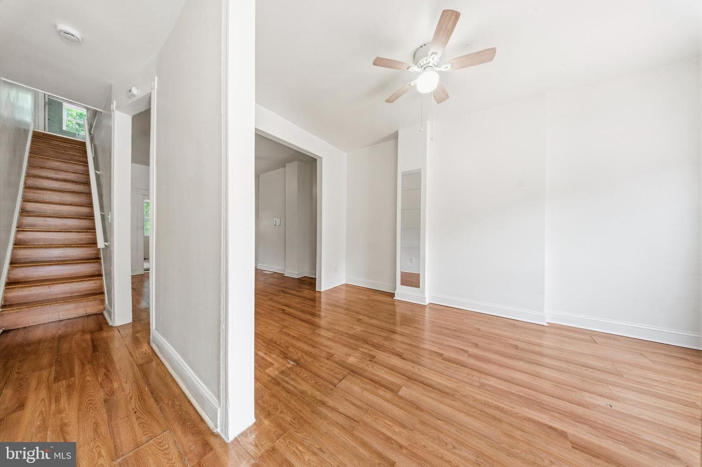 2516 W Pratt Street photo 3