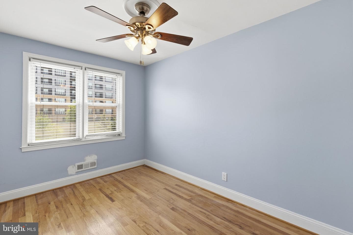 515 Umbra Street photo 12