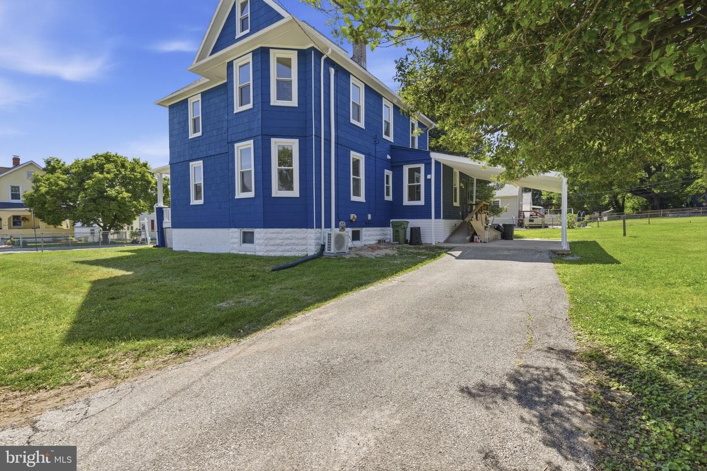 3914 Pinewood Avenue photo 29