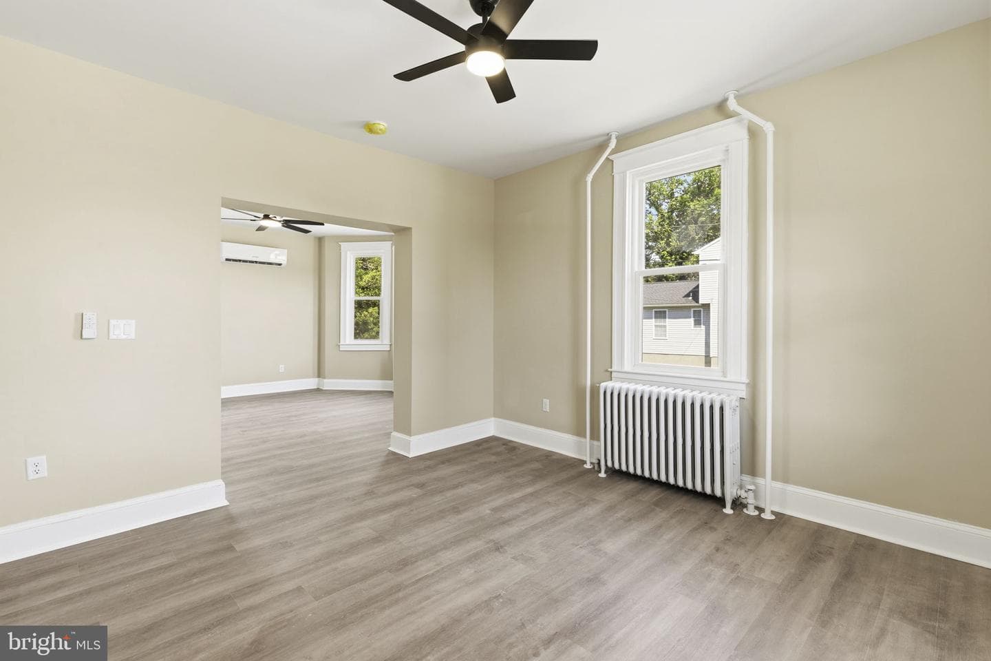 3914 Pinewood Avenue photo 3