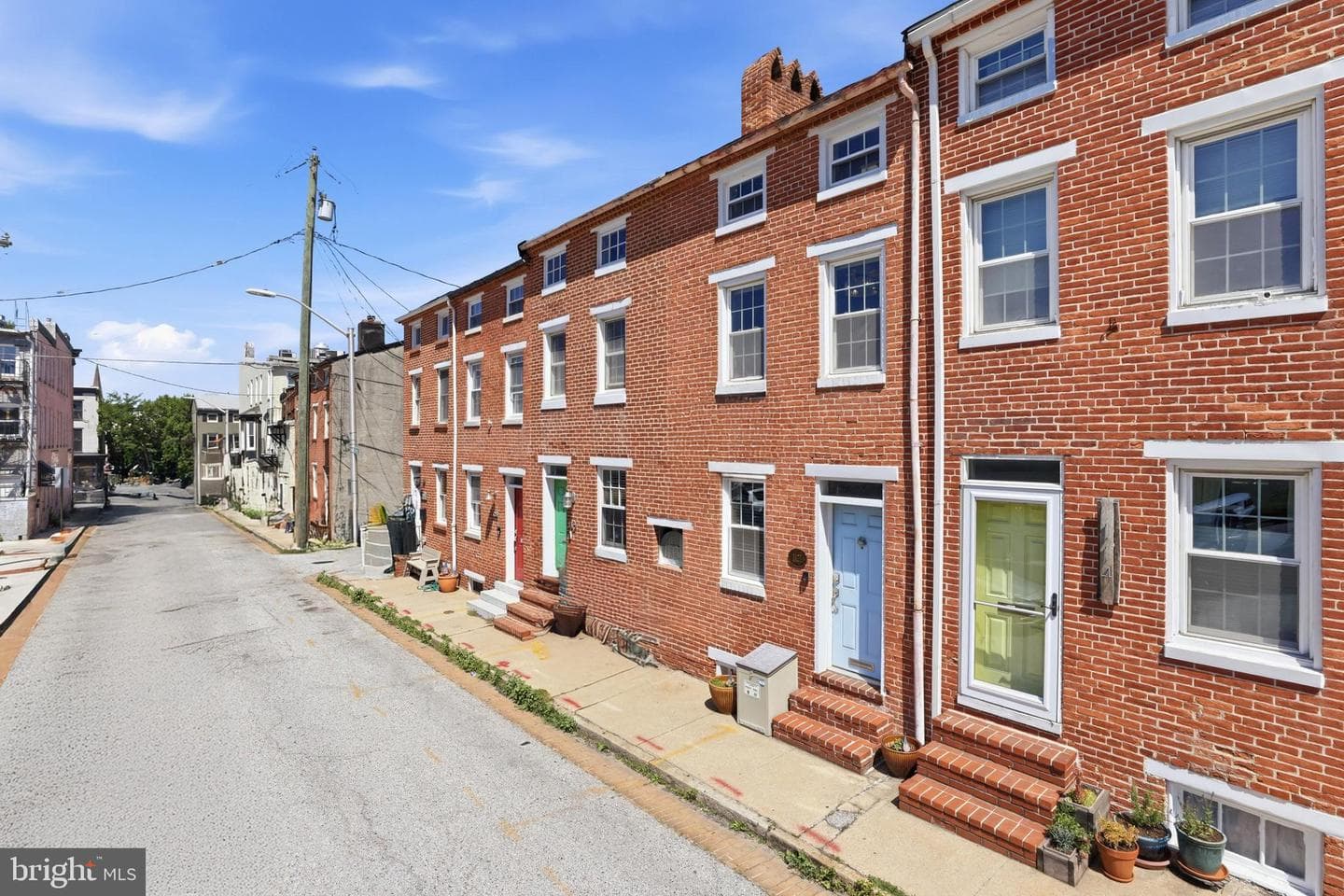 112 E Hamburg Street photo 35