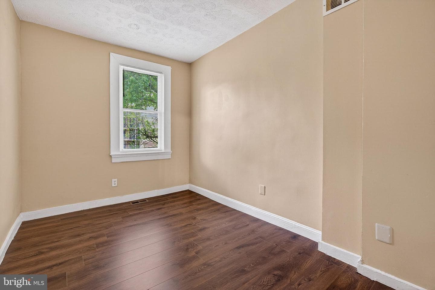5217 Saint Charles Avenue photo 16