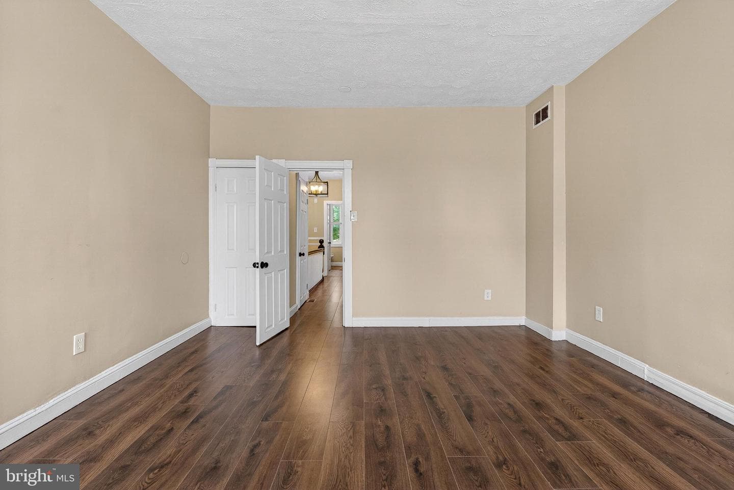 5217 Saint Charles Avenue photo 22