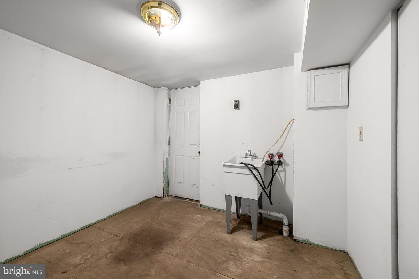 657 Portland Street photo 23