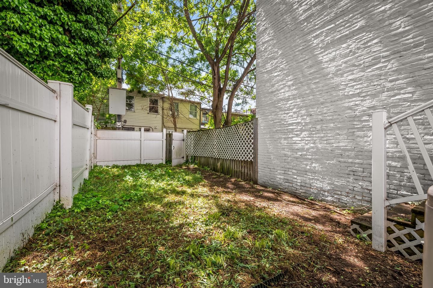 657 Portland Street photo 28