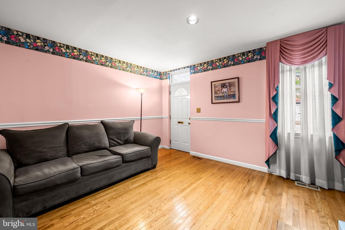 657 Portland Street photo 6