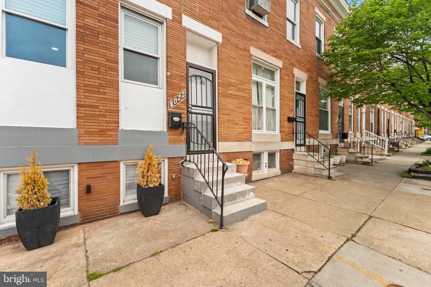 2022 W Fayette Street photo 29