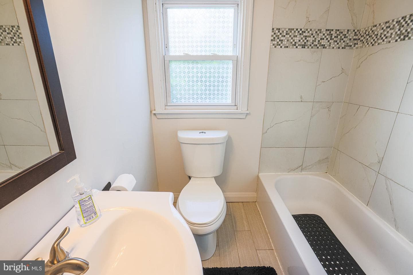 3723 Bayonne Avenue photo 26