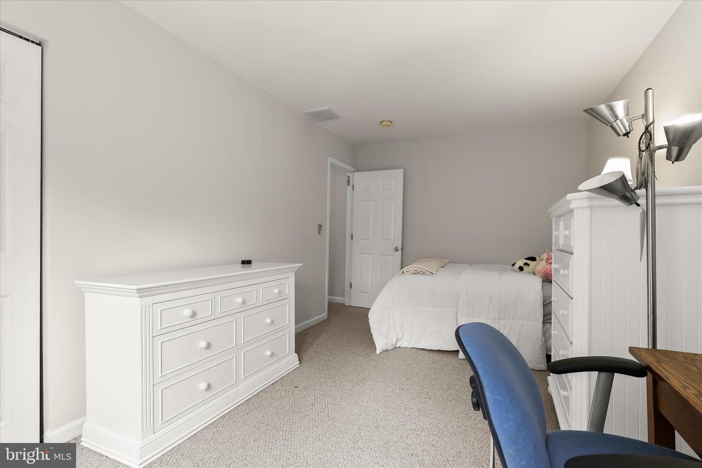 5708 Greenspring Avenue photo 30