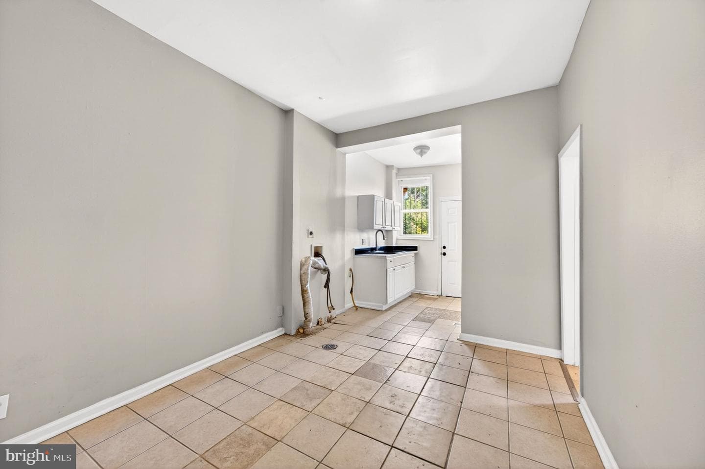 1725 Gwynns Falls Parkway photo 4