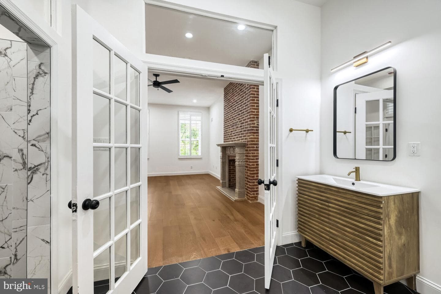 1704 Madison Ave photo 17