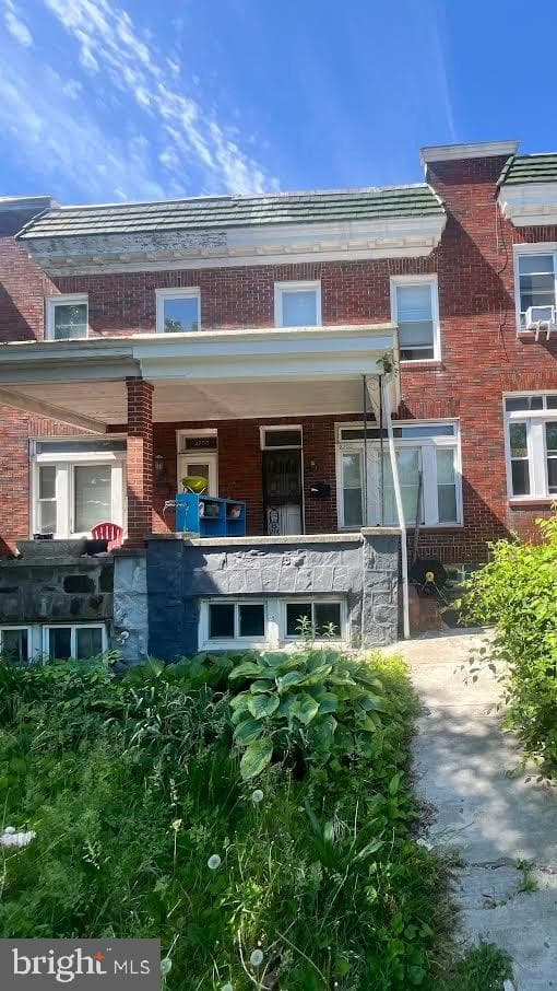 2753 Chesterfield Avenue