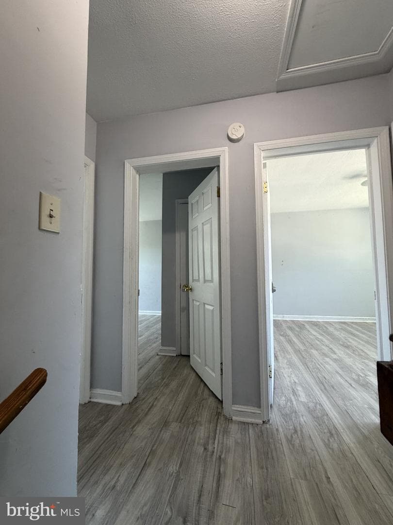 1239 Walters Avenue photo 21