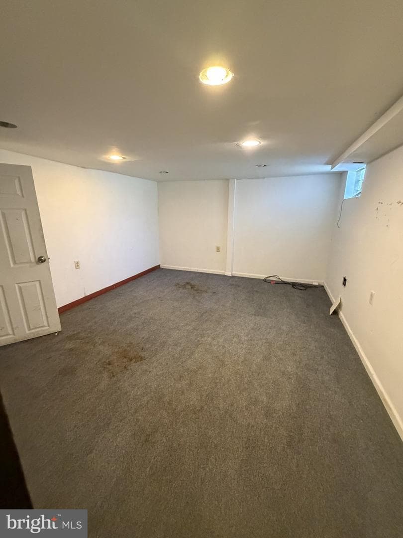 1239 Walters Avenue photo 23