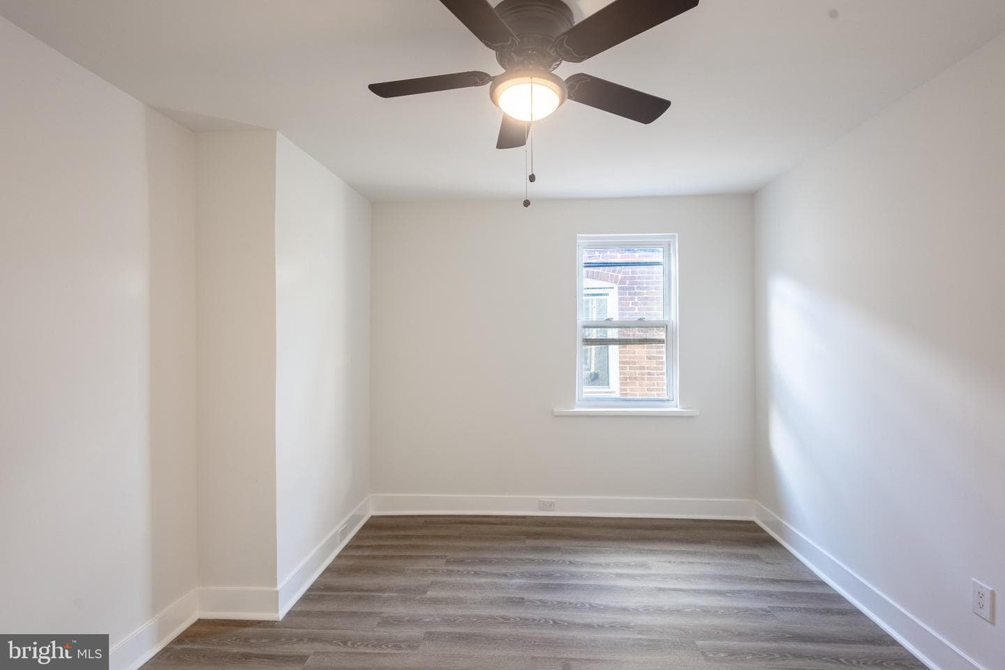 2115 N Longwood Street photo 25