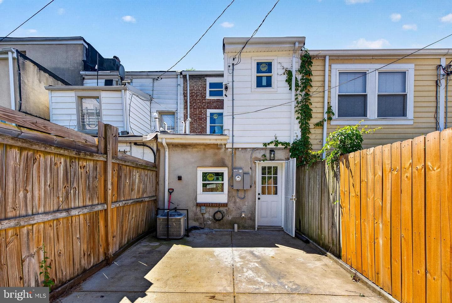 1212 W Lombard Street photo 31