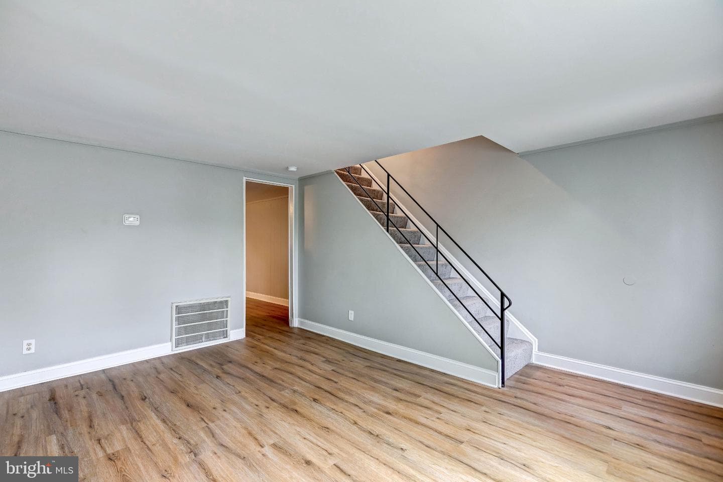 3013 Elizabeth Avenue photo 16