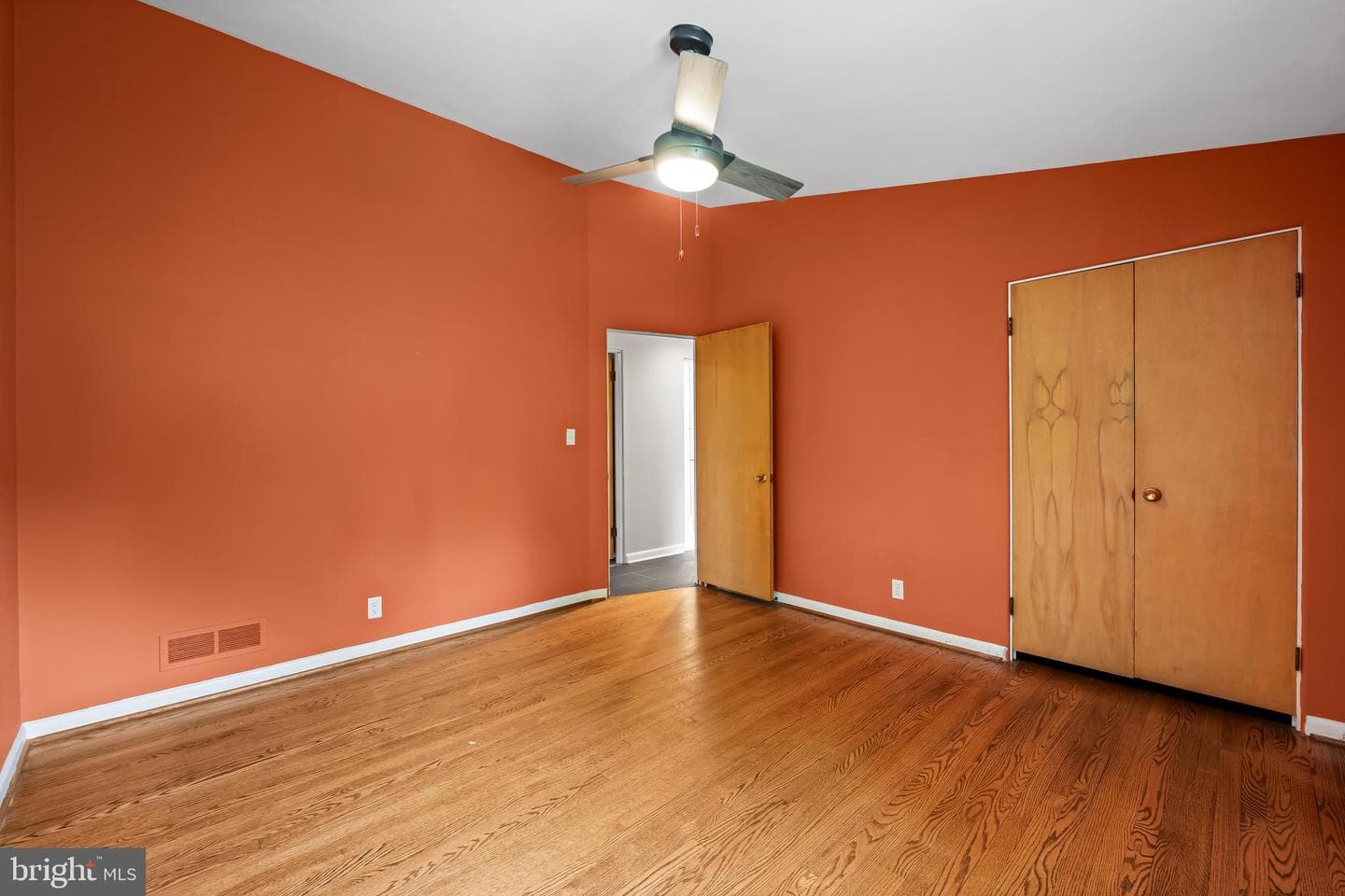 6004 Ivydene Terrace photo 17