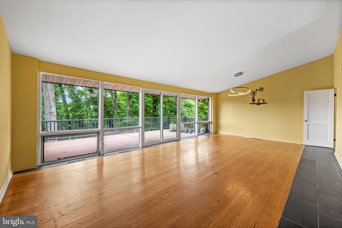 6004 Ivydene Terrace photo 4