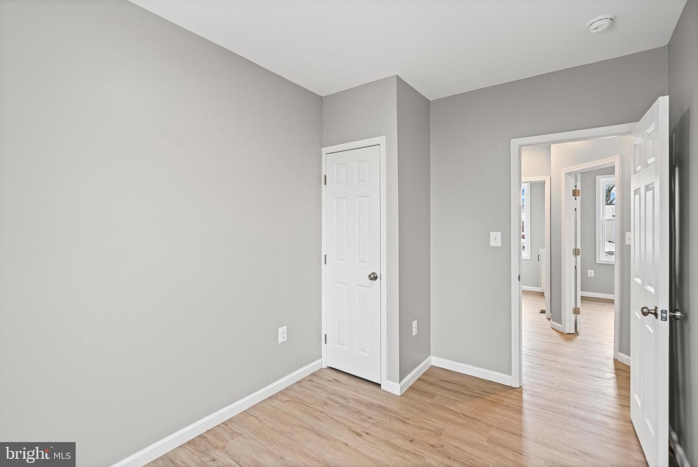 3034 Arunah Avenue photo 26